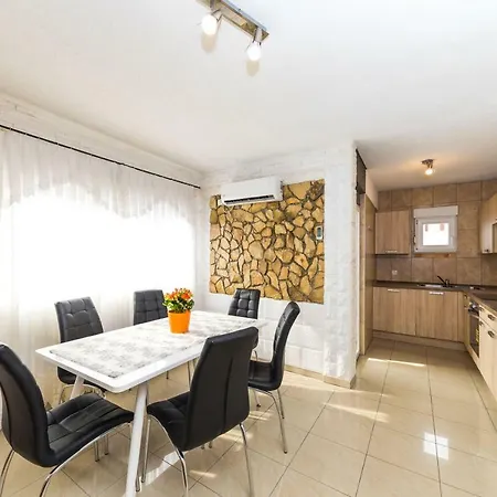 Apartment Rogosic * Split